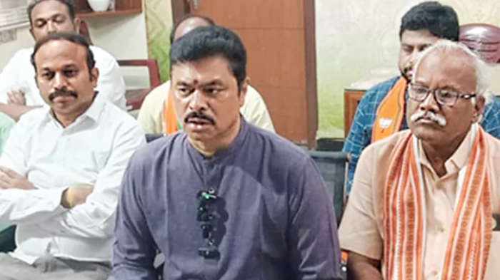 jagan is impatient to see development